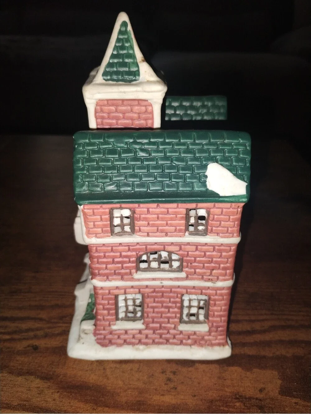 Department 56 Dickens' Village Alley Railways Ceramic Building